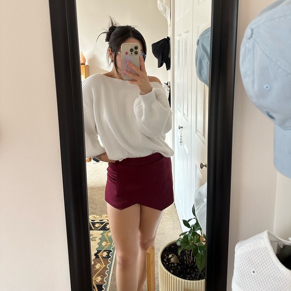 Burgundy Wine Red Mini Skort Midrise - Picture 8 of 10